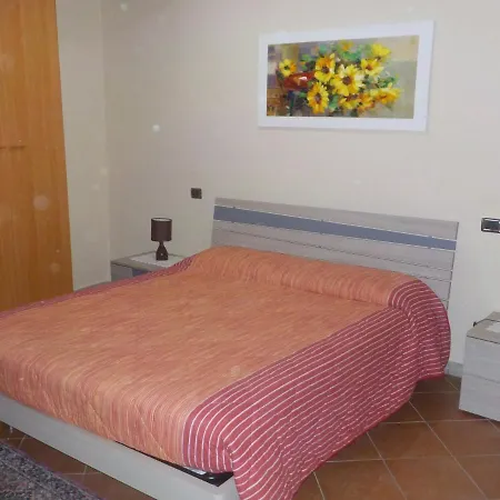 La Casa Nell'anfiteatro Бра